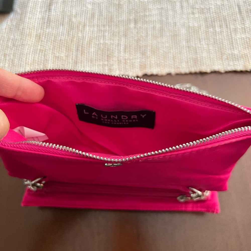 Laundry By Shelli Segal Fuchsia Clutch with Silver Chain - Picture 6 of 6